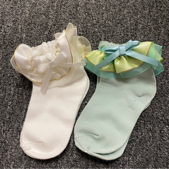 Other - White and Mint Ruffle Socks with Bows